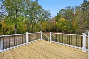 258 Poquanticut Ave, Easton, MA 02356 - Photo 32