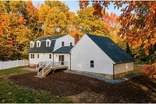 258 Poquanticut Ave, Easton, MA 02356 - Photo 2
