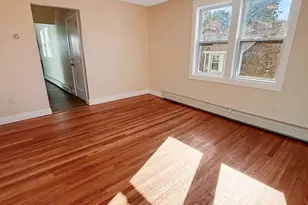 77 Chestnut St, Lynn, MA 01902 - Photo 4