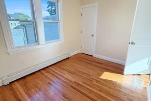 77 Chestnut St, Lynn, MA 01902 - Photo 6