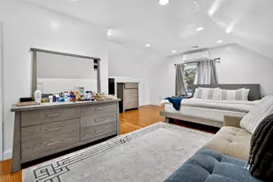 162 Brush Hill Rd, Milton, MA 02186 - Photo 10