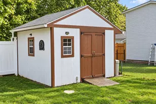 93 Oakland Ave, Seekonk, MA 02771 - Photo 34