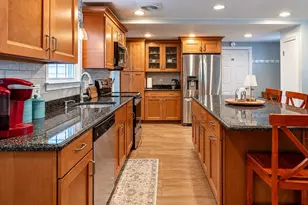 93 Oakland Ave, Seekonk, MA 02771 - Photo 4