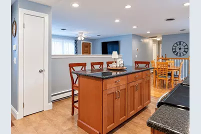 93 Oakland Avenue, Seekonk, MA 02771 - Photo 6
