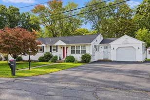 93 Oakland Ave, Seekonk, MA 02771 - Photo 1