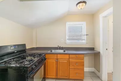 293 Albion, Wakefield, MA 01880 - Photo 18