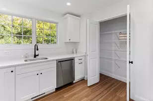 44 Dean St, Taunton, MA 02780 - Photo 16
