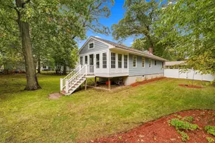 9 Eclipse Ave, Chelmsford, MA 01824 - Photo 4
