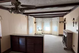 14 Irwin St, Winthrop, MA 02152 - Photo 8