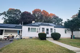 32 Elton Rd, Yarmouth, MA 02673 - Photo 2