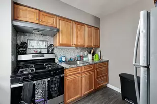 27 Holten St, Danvers, MA 01923 - Photo 22