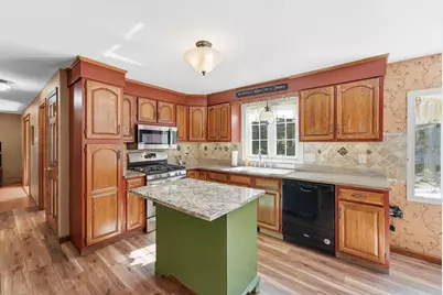 180 Christopher Terrace, West Springfield, MA 01089 - Photo 10