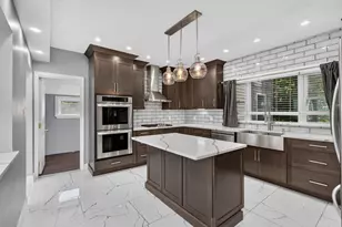 703 S Main St, Randolph, MA 02368 - Photo 4