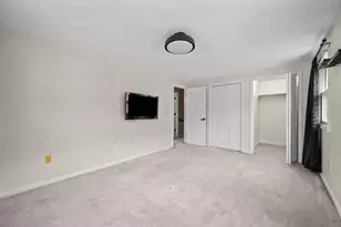 324 Wildwood Ave, Worcester, MA 01603 - Photo 16
