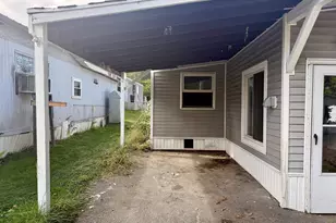 868 Southampton Rd, Westfield, MA 01085 - Photo 2