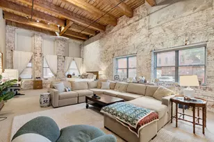 15 Sleeper St, Boston, MA 02210 - Photo 10