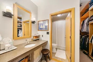 15 Sleeper St, Boston, MA 02210 - Photo 20
