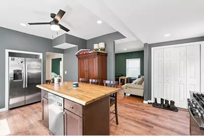 23 Elm Ave, West Springfield, MA 01089 - Photo 8