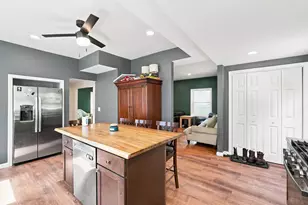 23 Elm Ave, West Springfield, MA 01089 - Photo 8