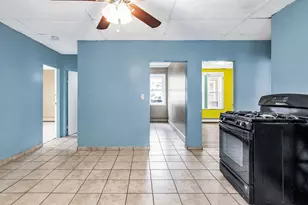 79 Champlain Ave, Lawrence, MA 01841 - Photo 12