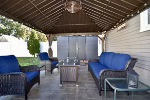 36 Hedge St, Fairhaven, MA 02719 - Photo 2
