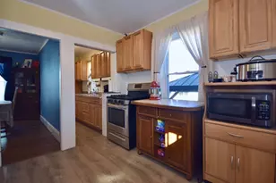 36 Hedge St, Fairhaven, MA 02719 - Photo 10