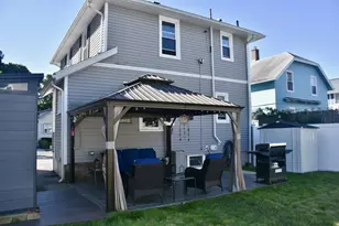 36 Hedge St, Fairhaven, MA 02719 - Photo 22