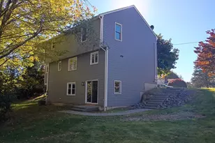 599 Oakhill Ave, Attleboro, MA 02703 - Photo 4