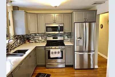 73 Pine St, Natick, MA 01760 - Photo 4