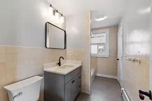 104 School St, Lowell, MA 01854 - Photo 10