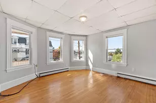 104 School St, Lowell, MA 01854 - Photo 2