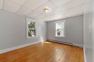 104 School St, Lowell, MA 01854 - Photo 20