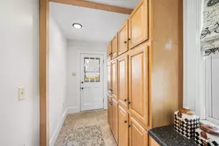 38 Park St, Hudson, MA 01749 - Photo 12