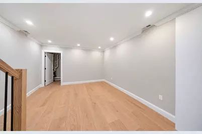 64 Dalby St #1, Newton, MA 02458 - Photo 4