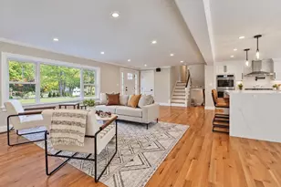 5 Townsend Rd, Lynnfield, MA 01940 - Photo 12