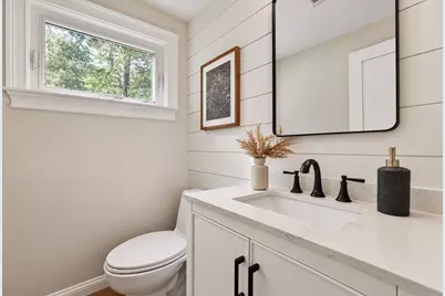 5 Townsend Rd, Lynnfield, MA 01940 - Photo 26