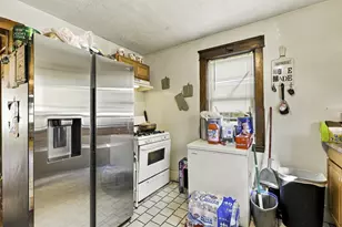 57 Chester St, Fitchburg, MA 01420 - Photo 16