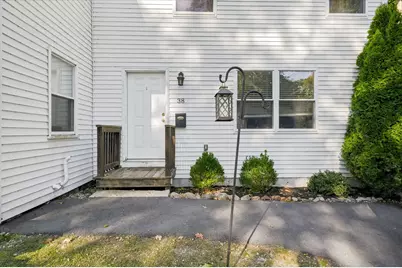 38 Dale #3, Andover, MA 01810 - Photo 2