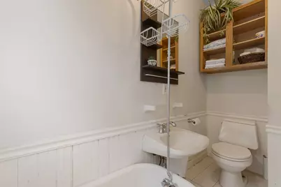 26 Plymouth #3, Cambridge, MA 02141 - Photo 4
