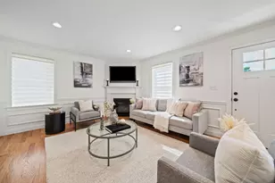 61 Gale St, Waltham, MA 02453 - Photo 10