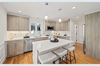 61 Gale Street #A, Waltham, MA 02453 - Photo 4