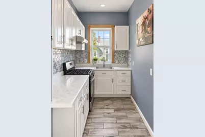4-6 Briggs Ct, New Bedford, MA 02740 - Photo 6