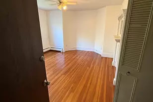 28 Morse St, Watertown, MA 02472 - Photo 4