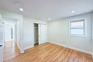 32 Turnpike St, North Andover, MA 01845 - Photo 12