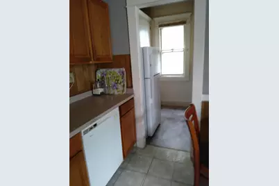 58-60 Somerset St, Springfield, MA 01108 - Photo 4