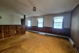 4 Upham St, Salem, MA 01970 - Photo 18