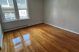 27 Warren Ave, Malden, MA 02148 - Photo 6
