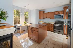18 Pettee St, Newton, MA 02464 - Photo 6