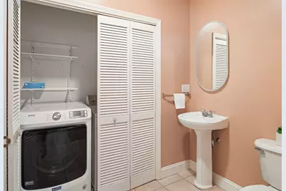 18 Pettee St #18, Newton, MA 02464 - Photo 16