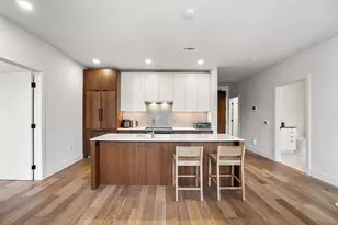 566 Columbus Ave, Boston, MA 02118 - Photo 4